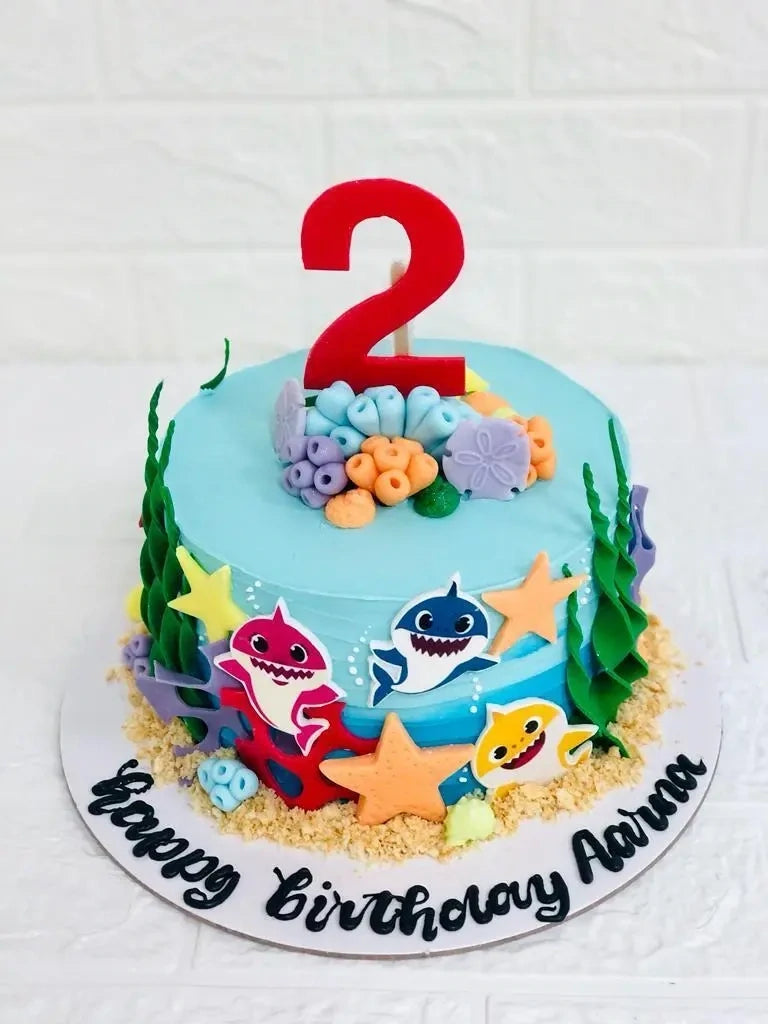 Baby Shark Buttercream cake